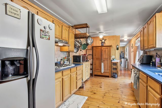1518 River Terrace Drive, Johnsburg, IL 60051