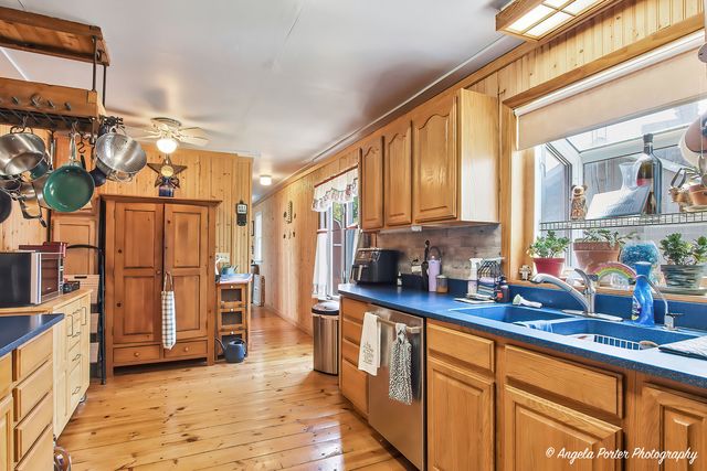 1518 River Terrace Drive, Johnsburg, IL 60051