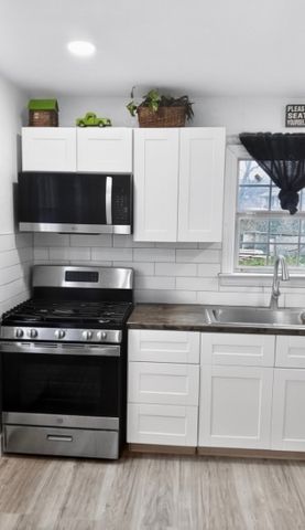 2750 Beverly Hills Drive, Sansom Park, TX 76114