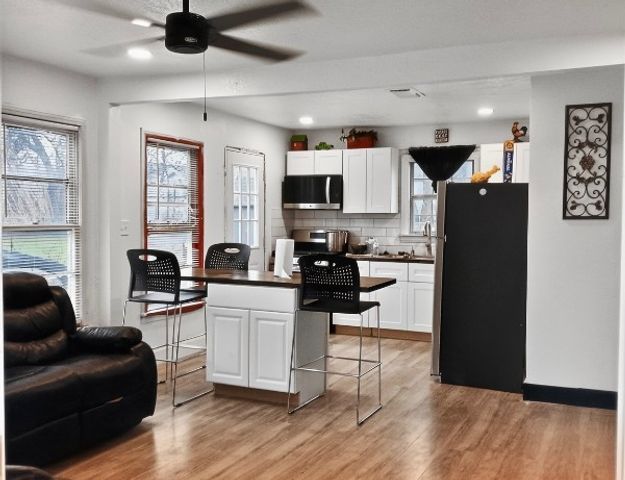 2750 Beverly Hills Drive, Sansom Park, TX 76114