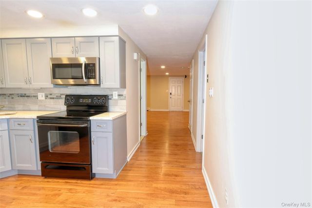 1352 Estelle Court, Seaford, NY 11783