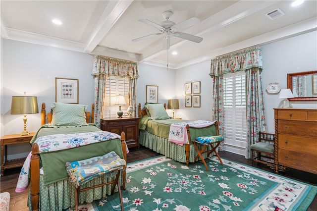 125 Pine Valley, St Simons Island, GA 31522