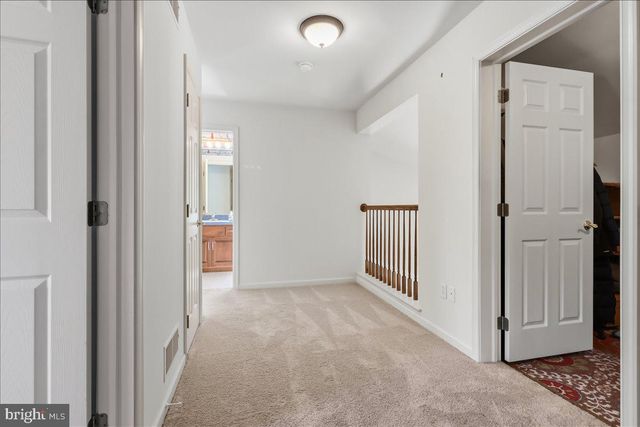 13 PARKSIDE DR, Elverson, PA 19520