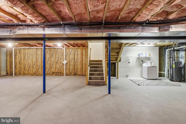 13 PARKSIDE DR, Elverson, PA 19520