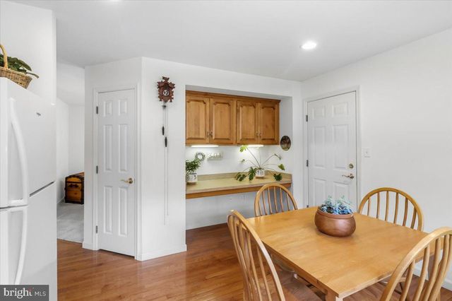 13 PARKSIDE DR, Elverson, PA 19520