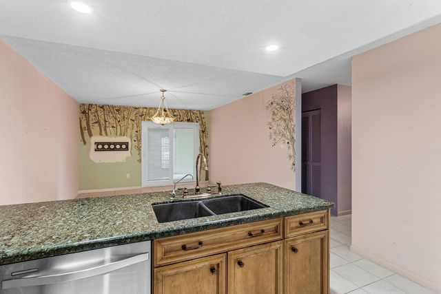 12445 Guilford Way, Wellington, FL 33414