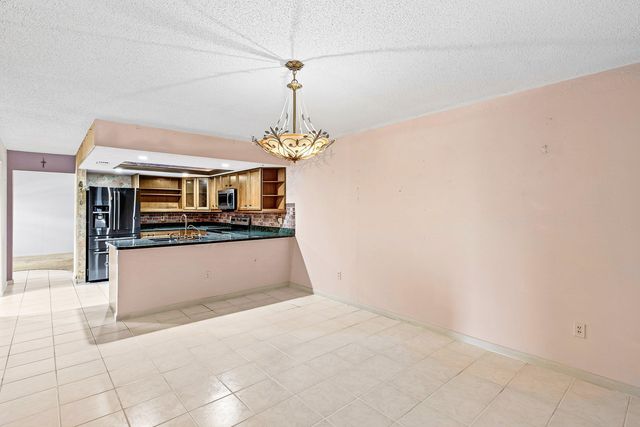 12445 Guilford Way, Wellington, FL 33414