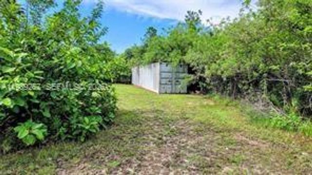 4555 Pioneer 16th St, Clewiston, FL 33440
