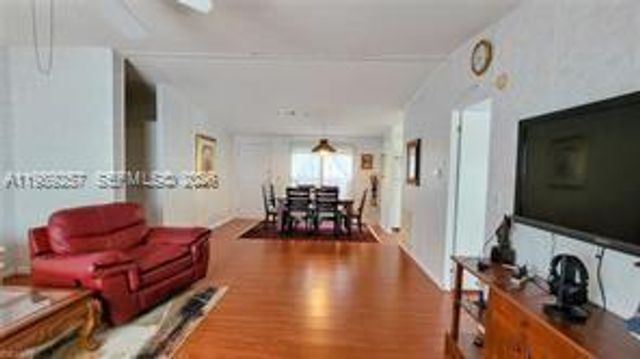 4555 Pioneer 16th St, Clewiston, FL 33440