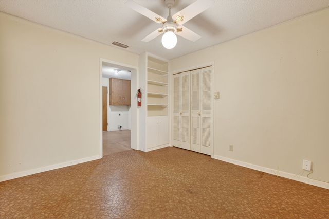 1271 N Wildwood Drive, Stephenville, TX 76401