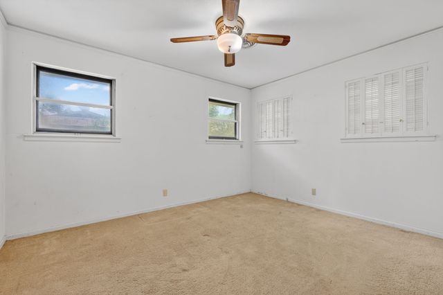 1271 N Wildwood Drive, Stephenville, TX 76401