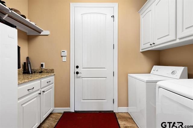 125 Towering Oaks Branch, Longview, TX 75602