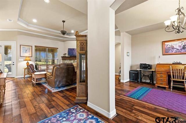 125 Towering Oaks Branch, Longview, TX 75602