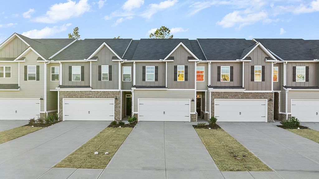 3415 Firestone Drive 84, Hephzibah, GA 30815