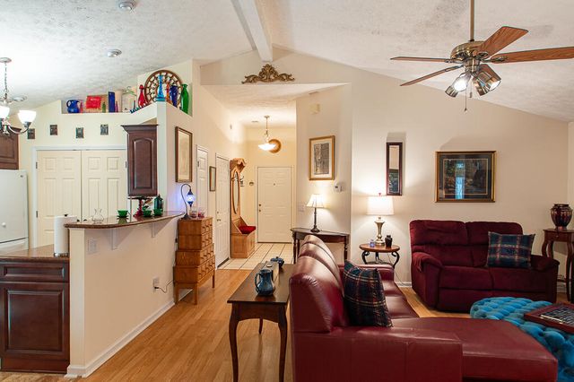 1417 Corral Way, Frankfort, KY 40601