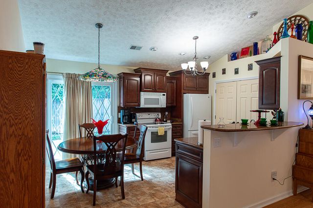 1417 Corral Way, Frankfort, KY 40601