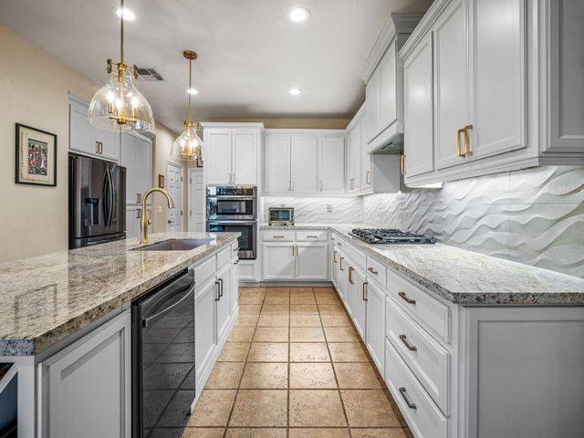 524 Silvaner Ct, El Dorado Hills, CA 95762