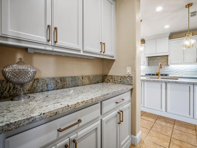 524 Silvaner Ct, El Dorado Hills, CA 95762