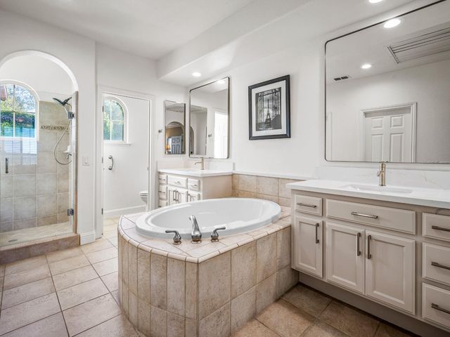 524 Silvaner Ct, El Dorado Hills, CA 95762