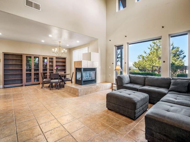 524 Silvaner Ct, El Dorado Hills, CA 95762