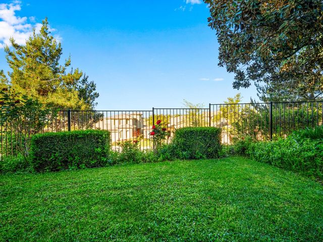 524 Silvaner Ct, El Dorado Hills, CA 95762