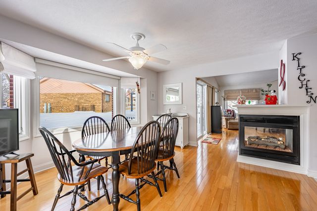 225 Secretariats Way 15, Belvidere, IL 61008