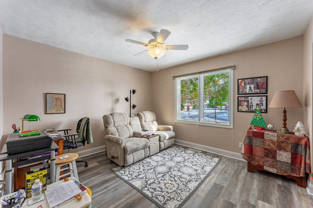 225 Secretariats Way 15, Belvidere, IL 61008