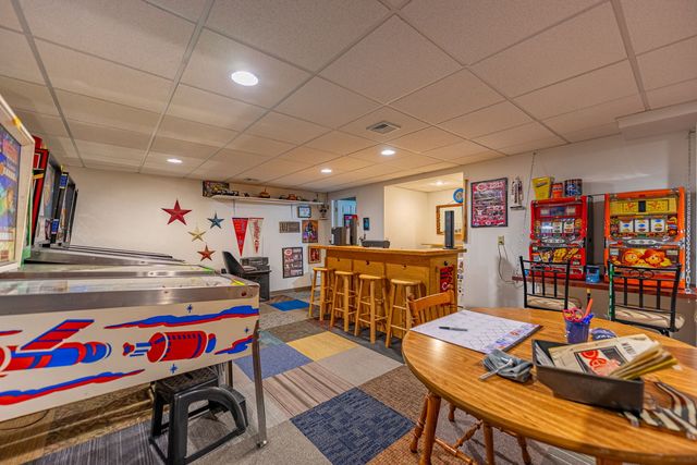 225 Secretariats Way 15, Belvidere, IL 61008