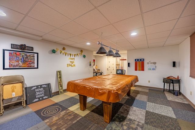 225 Secretariats Way 15, Belvidere, IL 61008