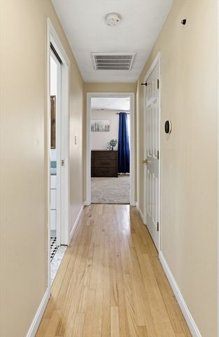 404 South Christopher Avenue, Tiverton, RI 02878