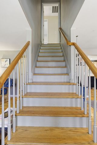 404 South Christopher Avenue, Tiverton, RI 02878