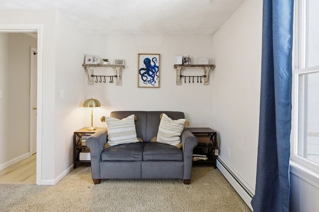 404 South Christopher Avenue, Tiverton, RI 02878