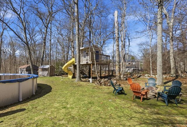 404 South Christopher Avenue, Tiverton, RI 02878