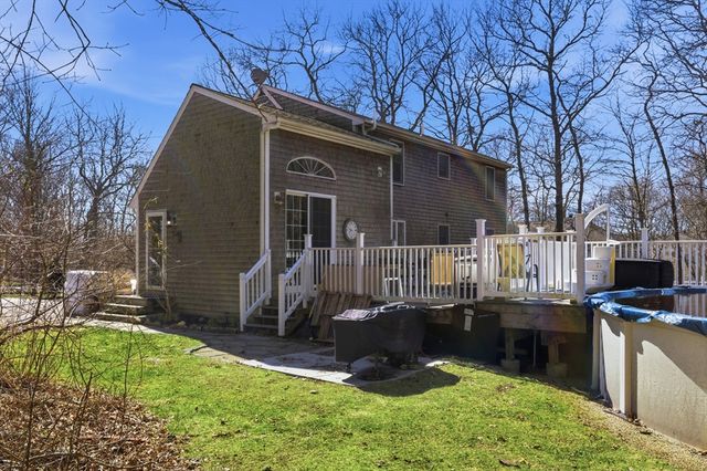404 South Christopher Avenue, Tiverton, RI 02878