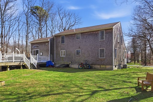 404 South Christopher Avenue, Tiverton, RI 02878