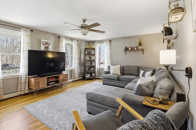 404 South Christopher Avenue, Tiverton, RI 02878