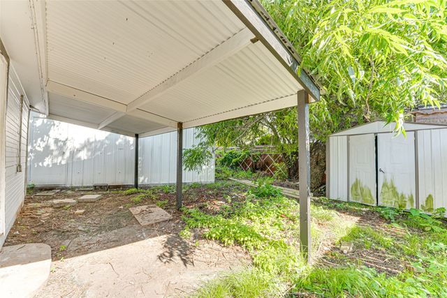 1613 Jones Street, Greenville, TX 75401