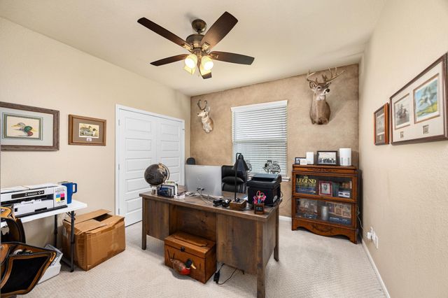 7422 Hillside Avenue, Mont Belvieu, TX 77523