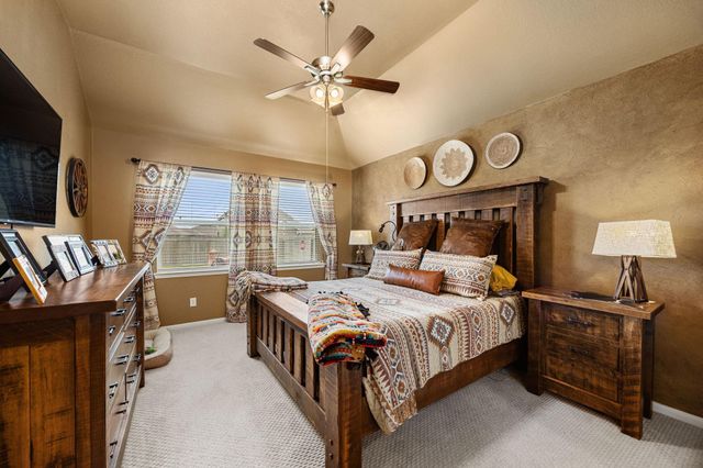 7422 Hillside Avenue, Mont Belvieu, TX 77523