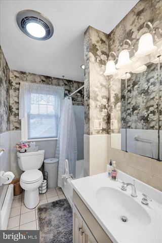 21 WOODLAND RD, Reading, PA 19610