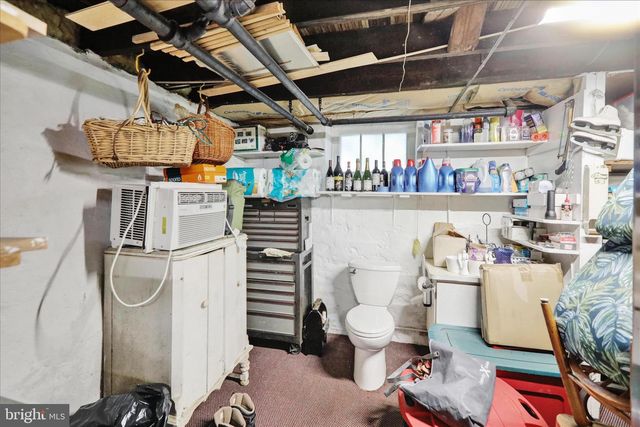 21 WOODLAND RD, Reading, PA 19610