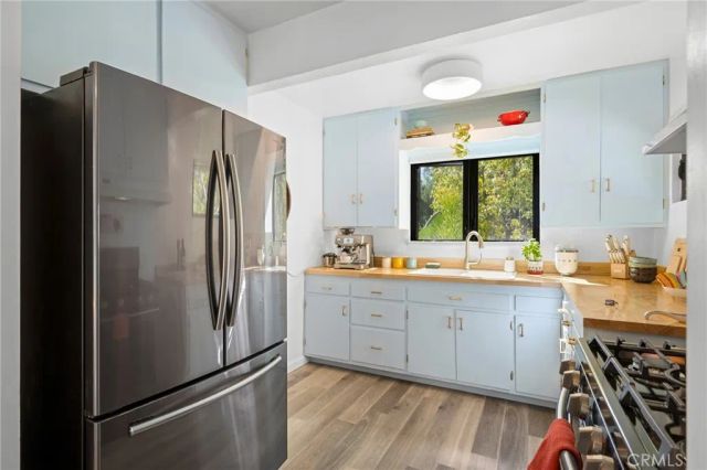 1477 E California Avenue, Glendale, CA 91206