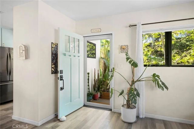 1477 E California Avenue, Glendale, CA 91206