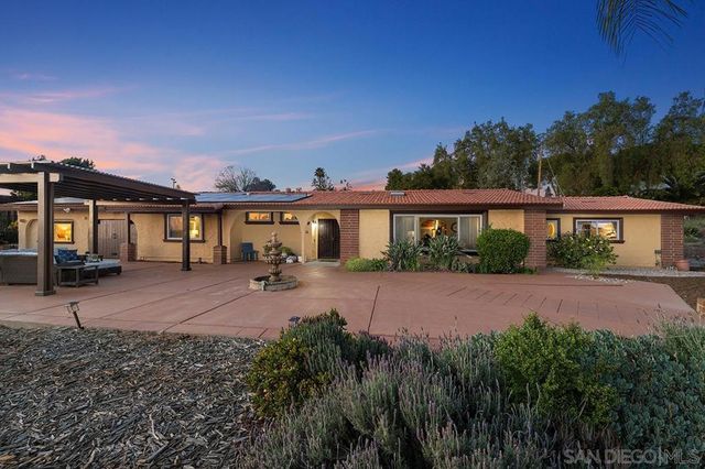 14284 Hacienda Lane, Poway, CA 92064