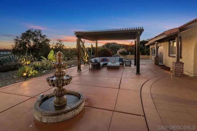 14284 Hacienda Lane, Poway, CA 92064