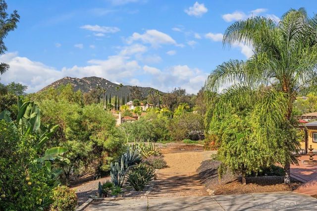 14284 Hacienda Lane, Poway, CA 92064
