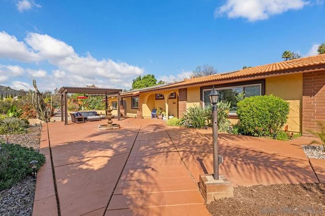 14284 Hacienda Lane, Poway, CA 92064