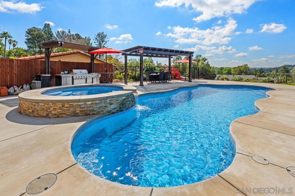 Image 45 of property listing at 14284 Hacienda Lane, Poway, CA 92064