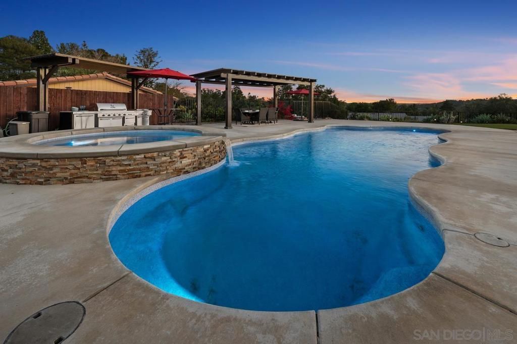 Image 49 of property listing at 14284 Hacienda Lane, Poway, CA 92064