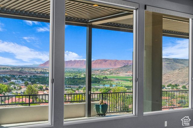 284 W SIR MONTE DR, St. George, UT 84770